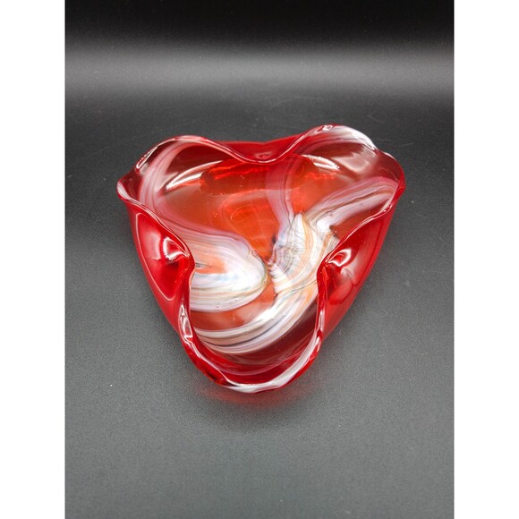 Vintage Red with White Swirl Blown Art Glass Ashtray Trinket Dish Bowl Nasco - Picture 1 of 6